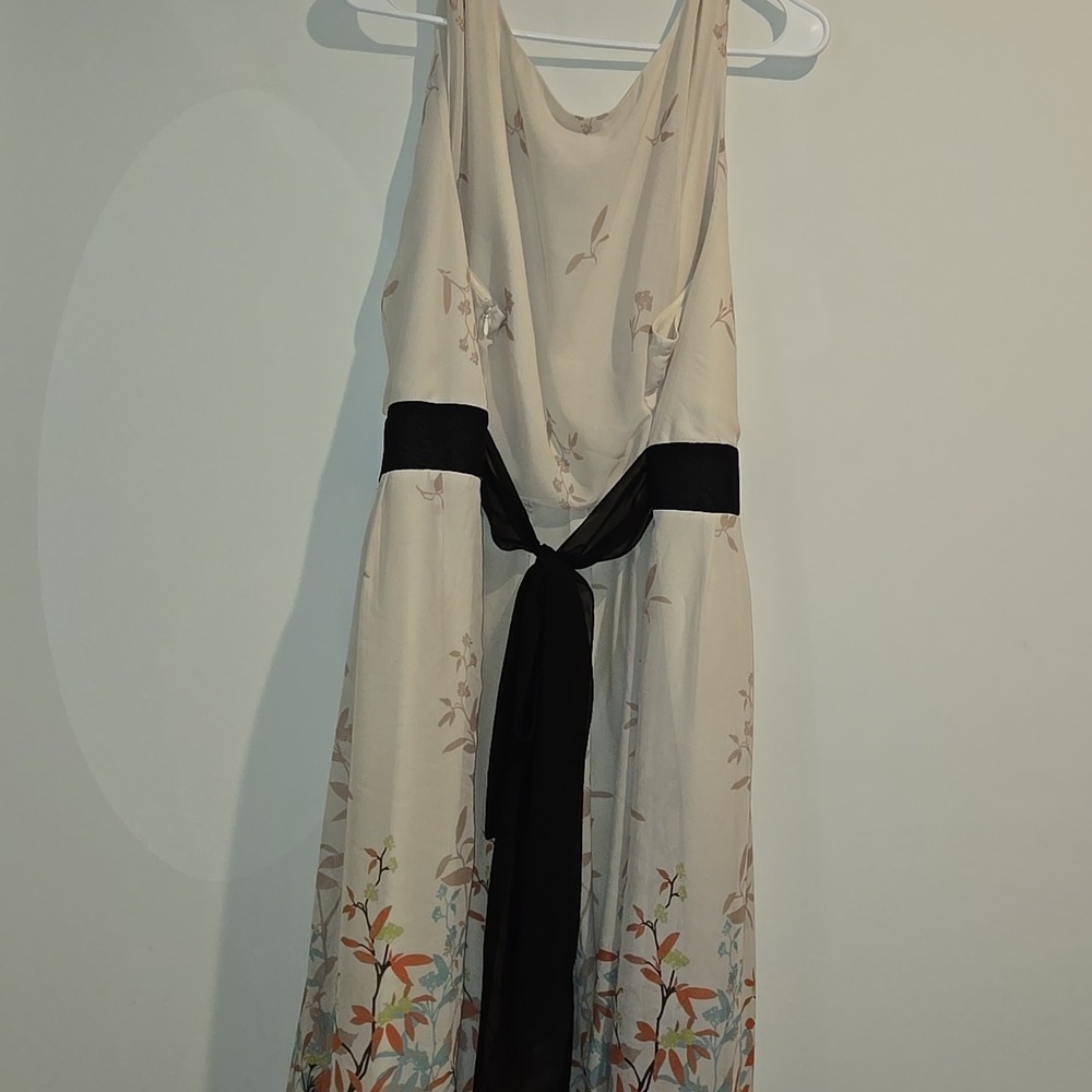 Lane Bryant tan blue coral black floral tie back dress. Size 26. - Picture 5 of 6
